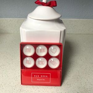 NWT Rae Dunn Magnets red set of 6